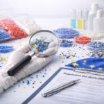 Mikrocząstki polimerów syntetycznych